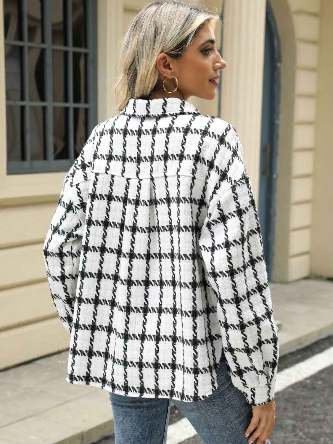 Plaid Collared Neck Long Sleeve Jacket Fashionabl