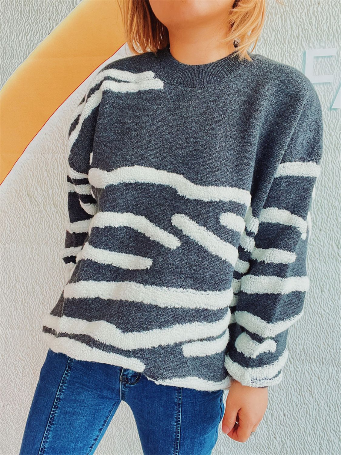Contrast Round Neck Long Sleeve Sweater Stylish