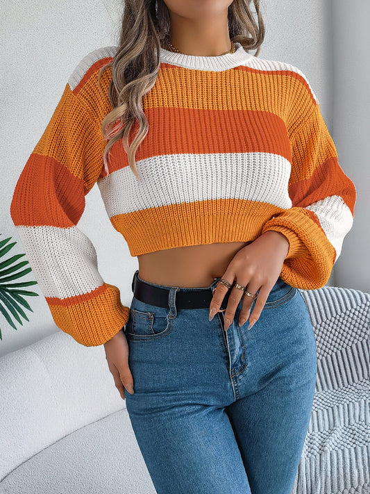 Color Block Round Neck - Cropped Sweater