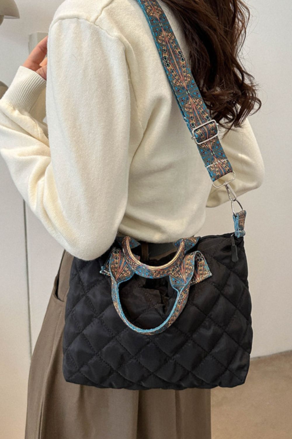 Bubble Textured Printed Strap Handbag - Trendy-Fashion