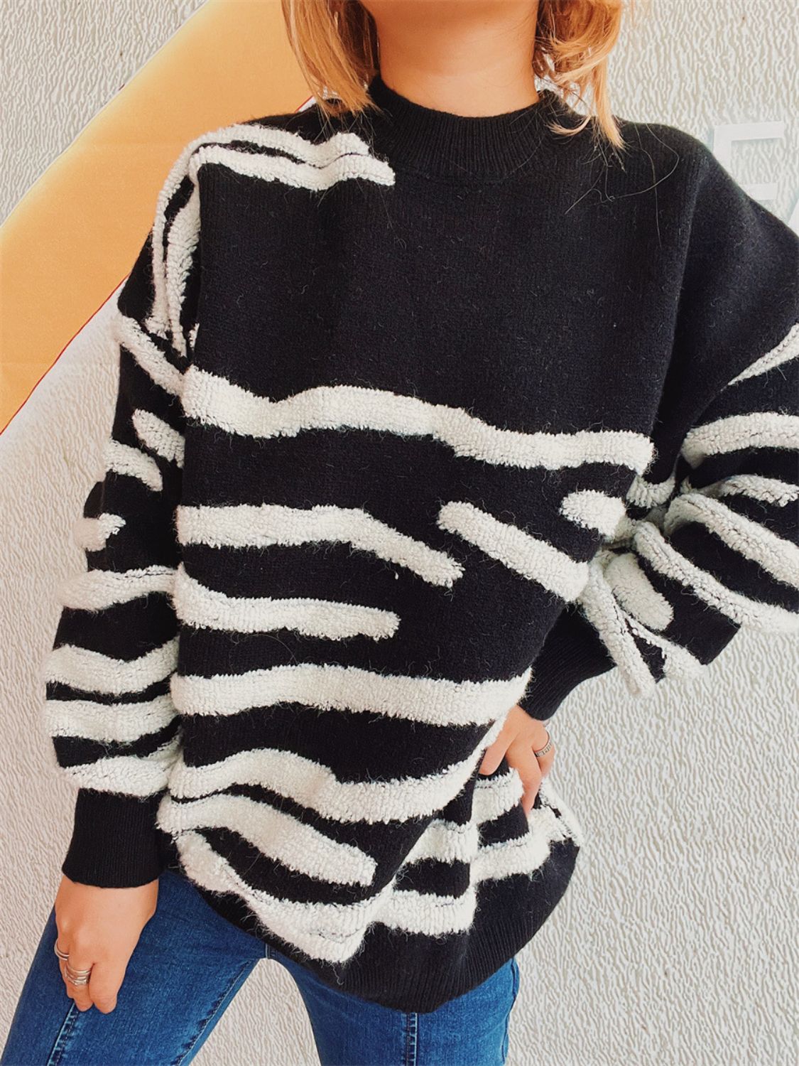 Contrast Round Neck Long Sleeve Sweater Stylish