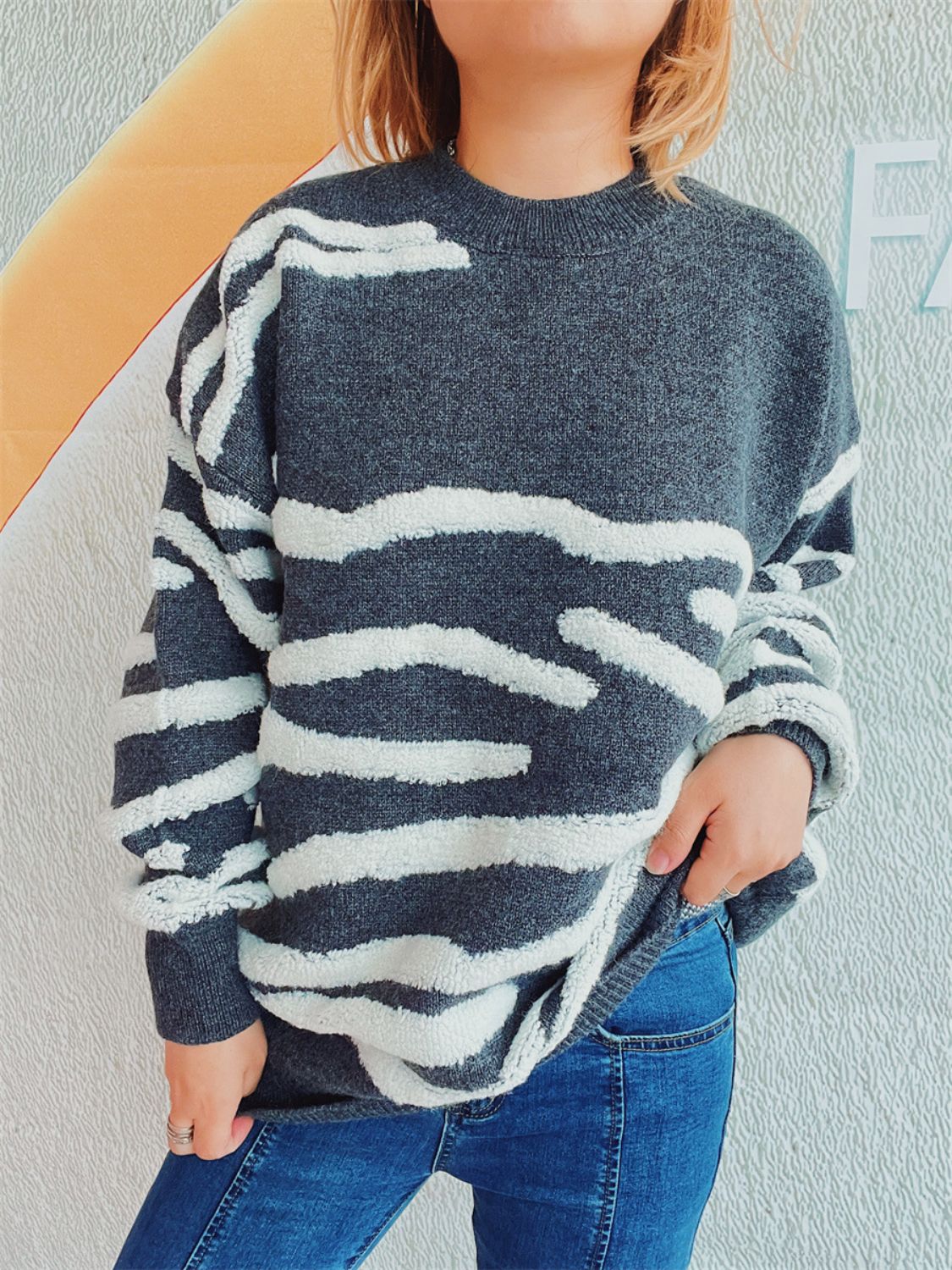 Contrast Round Neck Long Sleeve Sweater Stylish