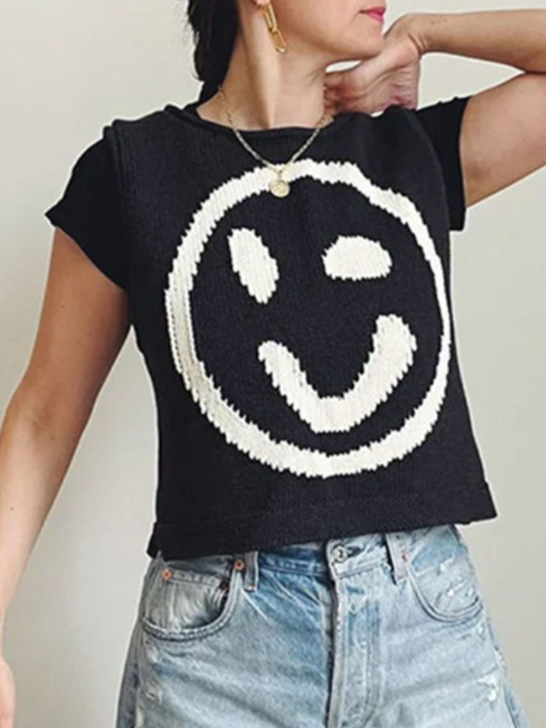 Smiley Round Neck Sweater Vest-Comfortable