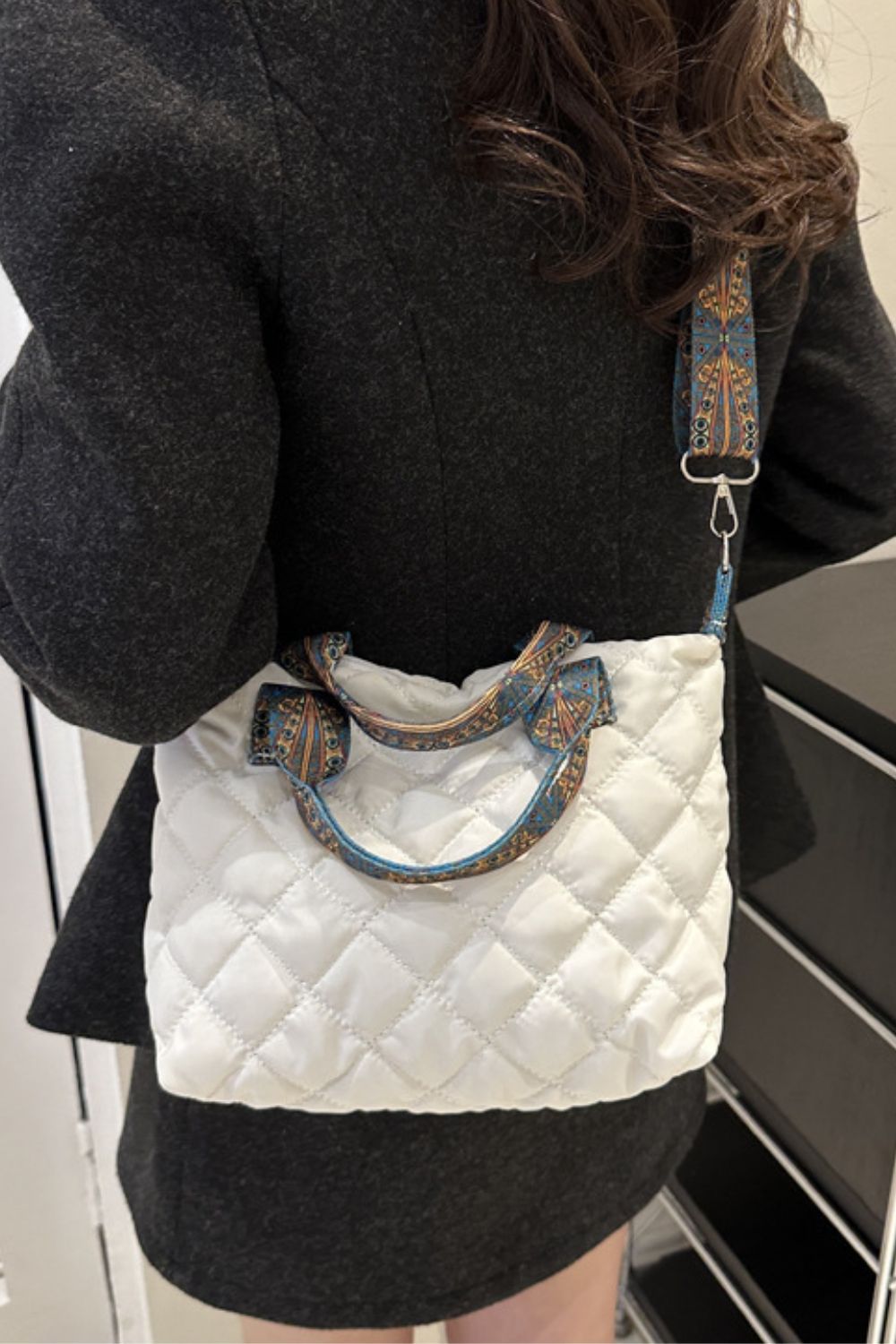 Bubble Textured Printed Strap Handbag - Trendy-Fashion